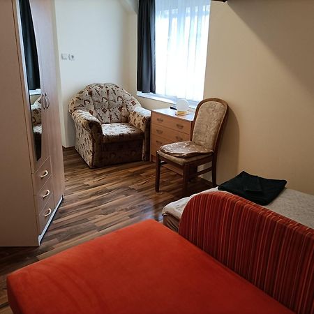Start Apartmanok Pecs Exterior photo