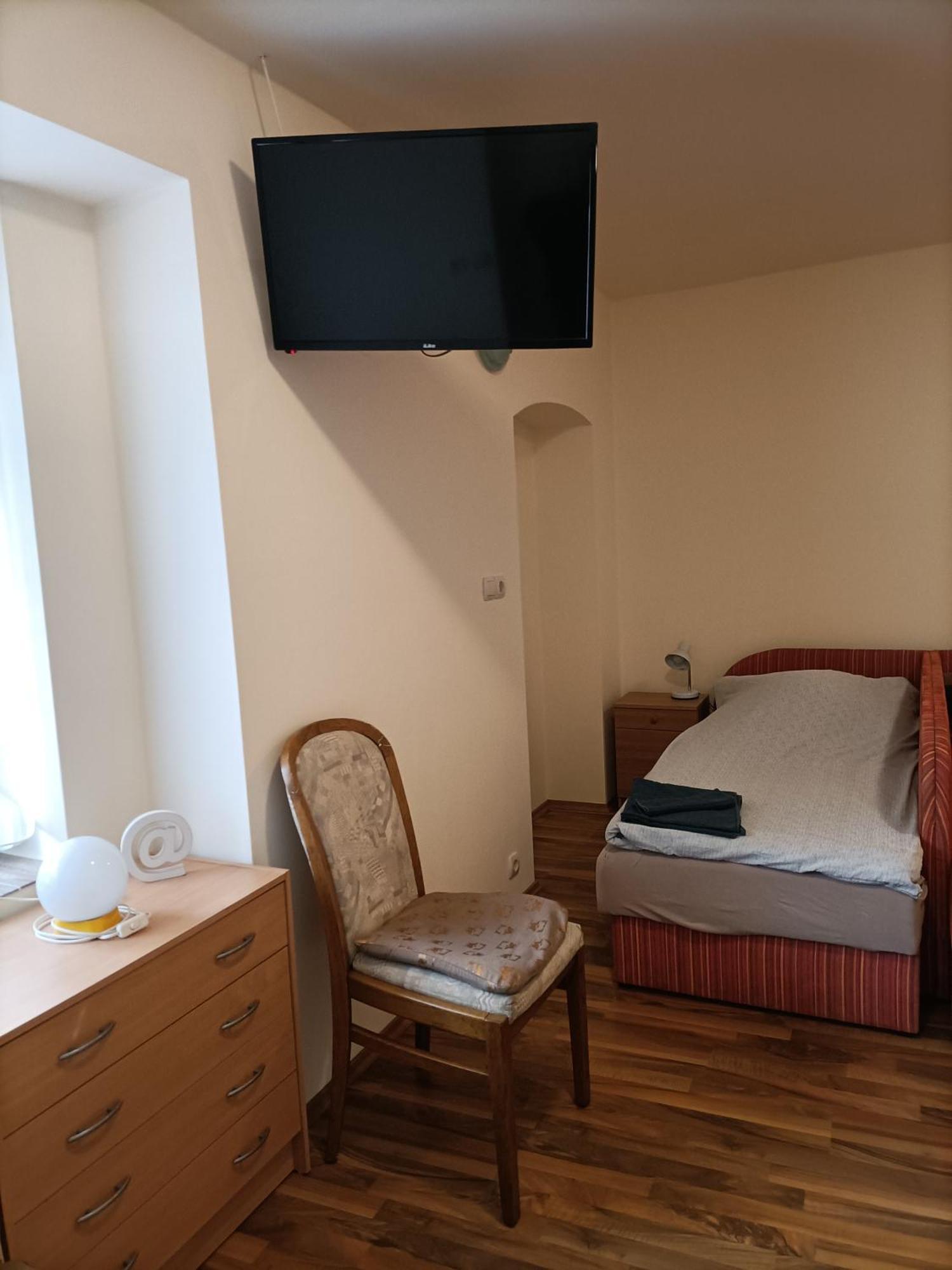 Start Apartmanok Pecs Exterior photo