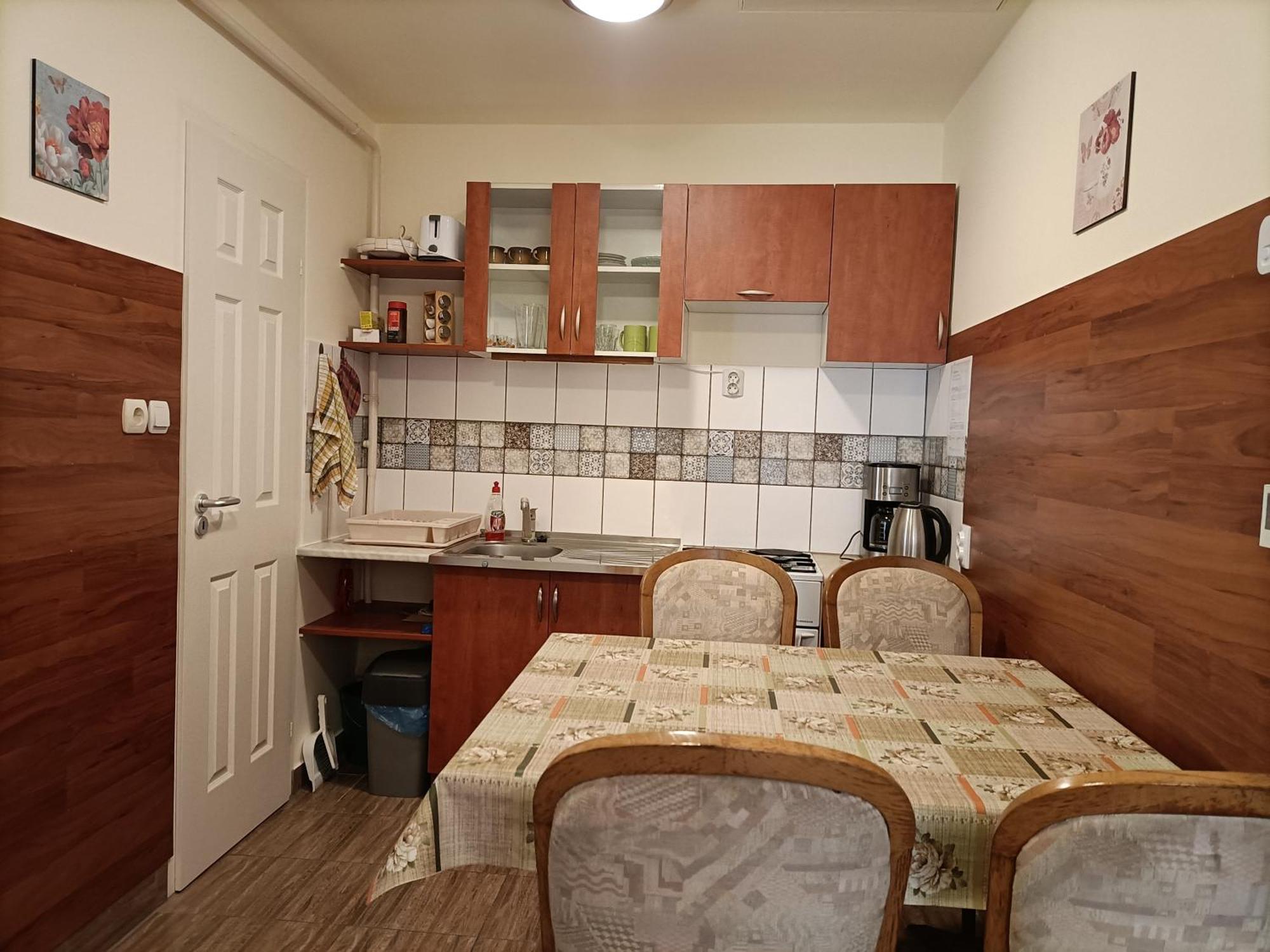 Start Apartmanok Pecs Exterior photo