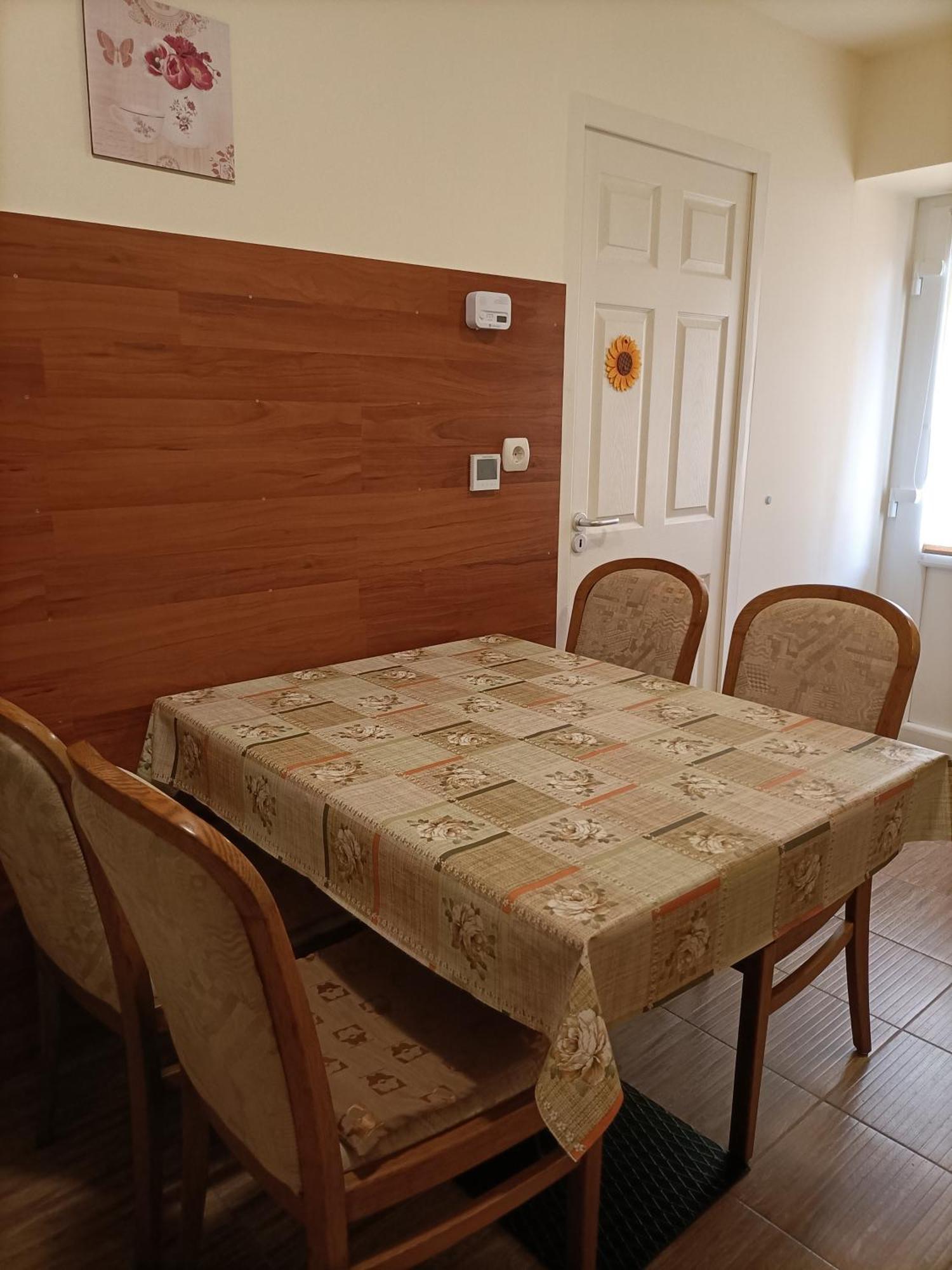 Start Apartmanok Pecs Exterior photo
